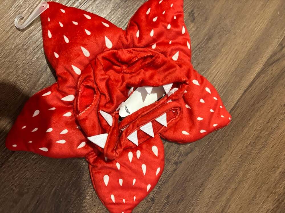 MINISO Netflix Stranger Things Demogorgon Pet Collar Hat Costume